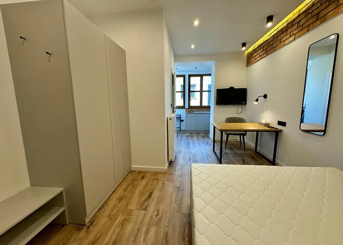 Przystanek Warszawska 26 * Katovice